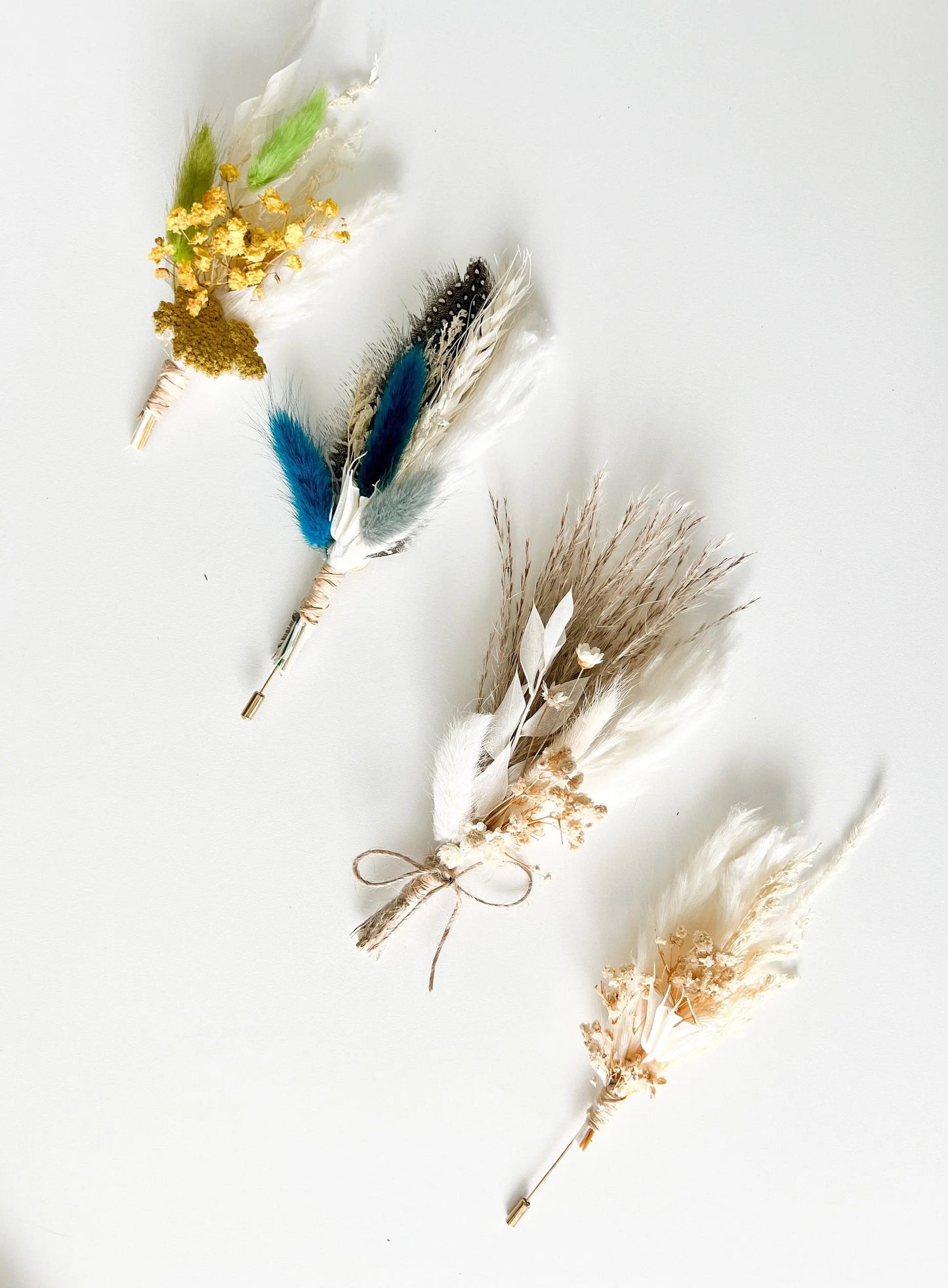 Boutonniere - Neutral - Withered Whimsy Boutonniere
