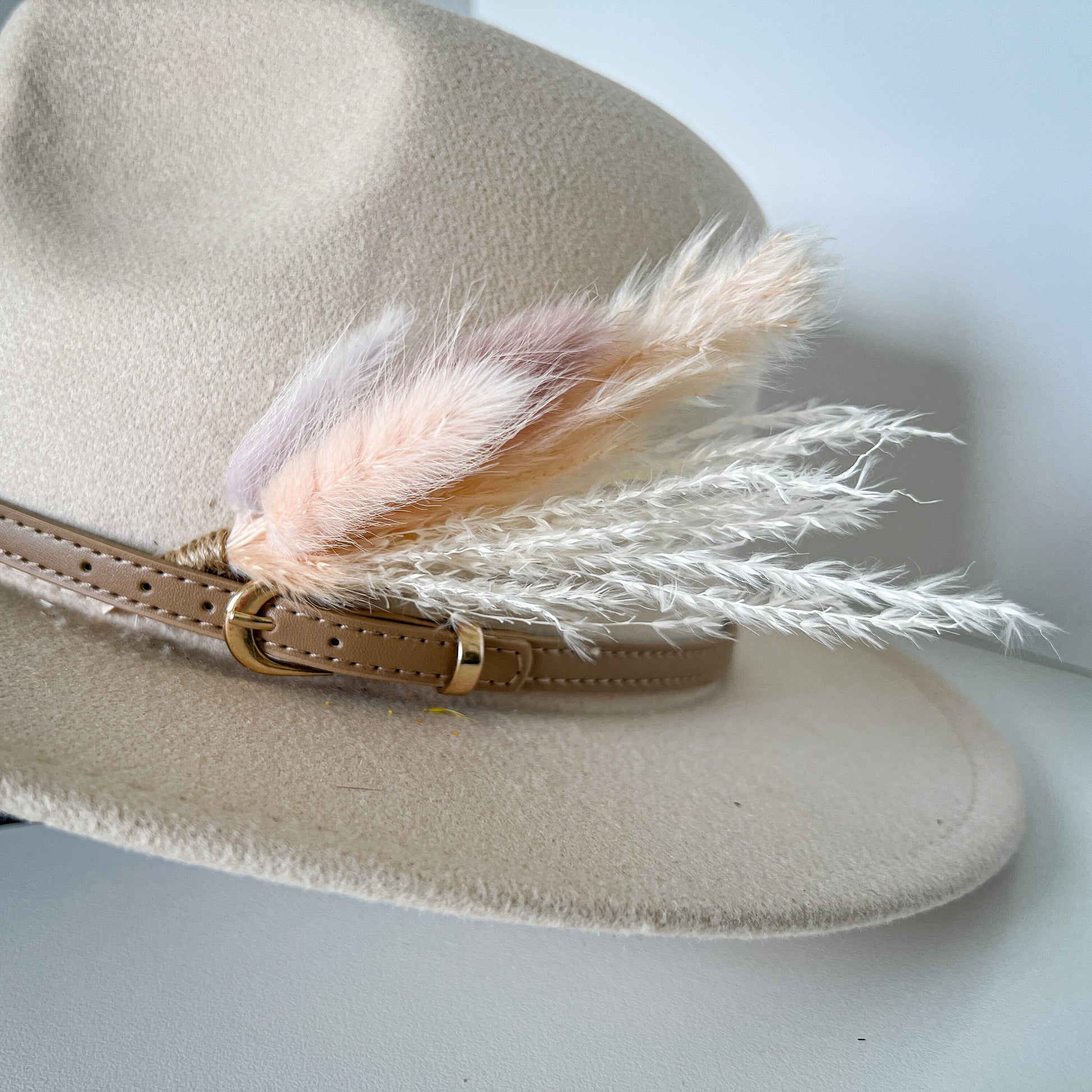 Hat feathers, feathers for hat, dried flowers and feather accent, feathers for fedora, cowboy hat, or floppy hat - BLUSH PINK & PURPLE