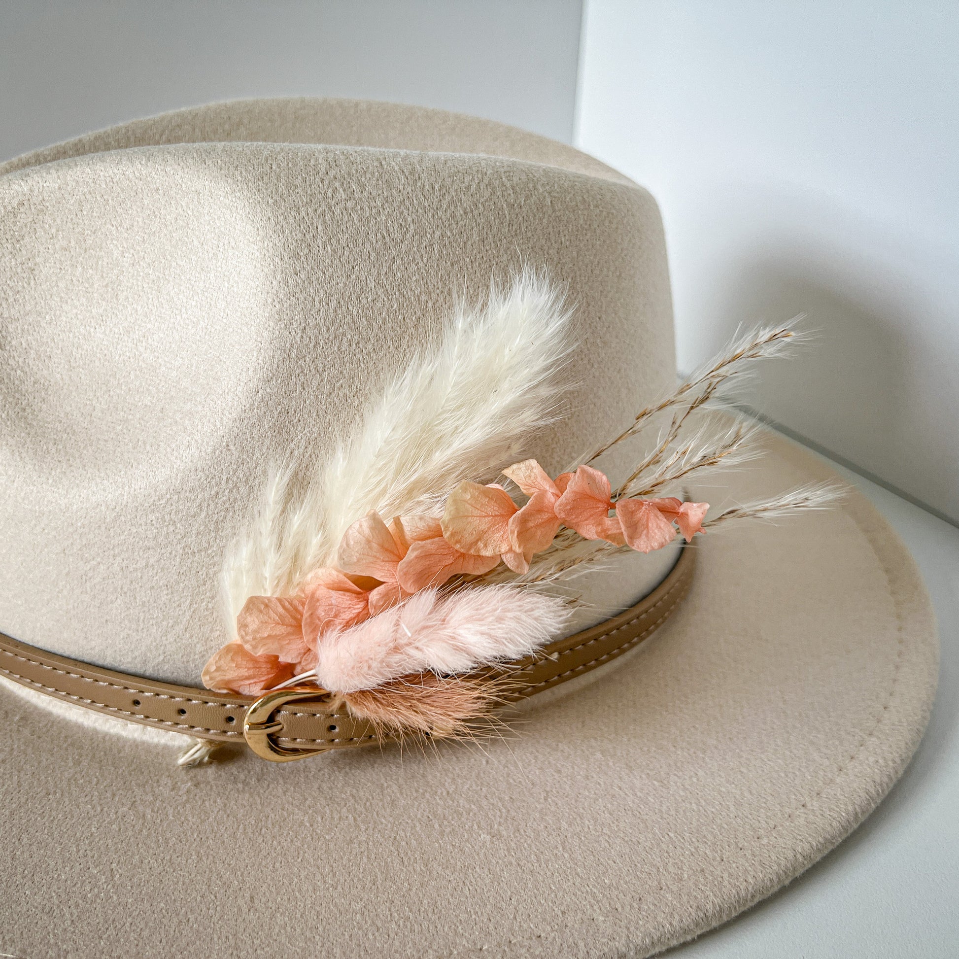 Hat feathers, feathers for hat, dried flowers and feather accent, feathers for fedora, cowboy hat, or floppy hat - PINK